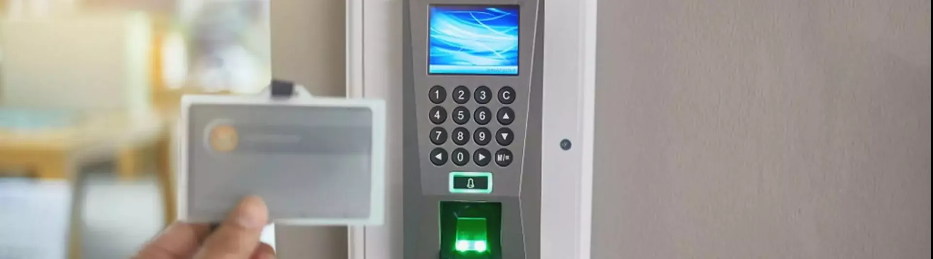 Smart Living  Technology